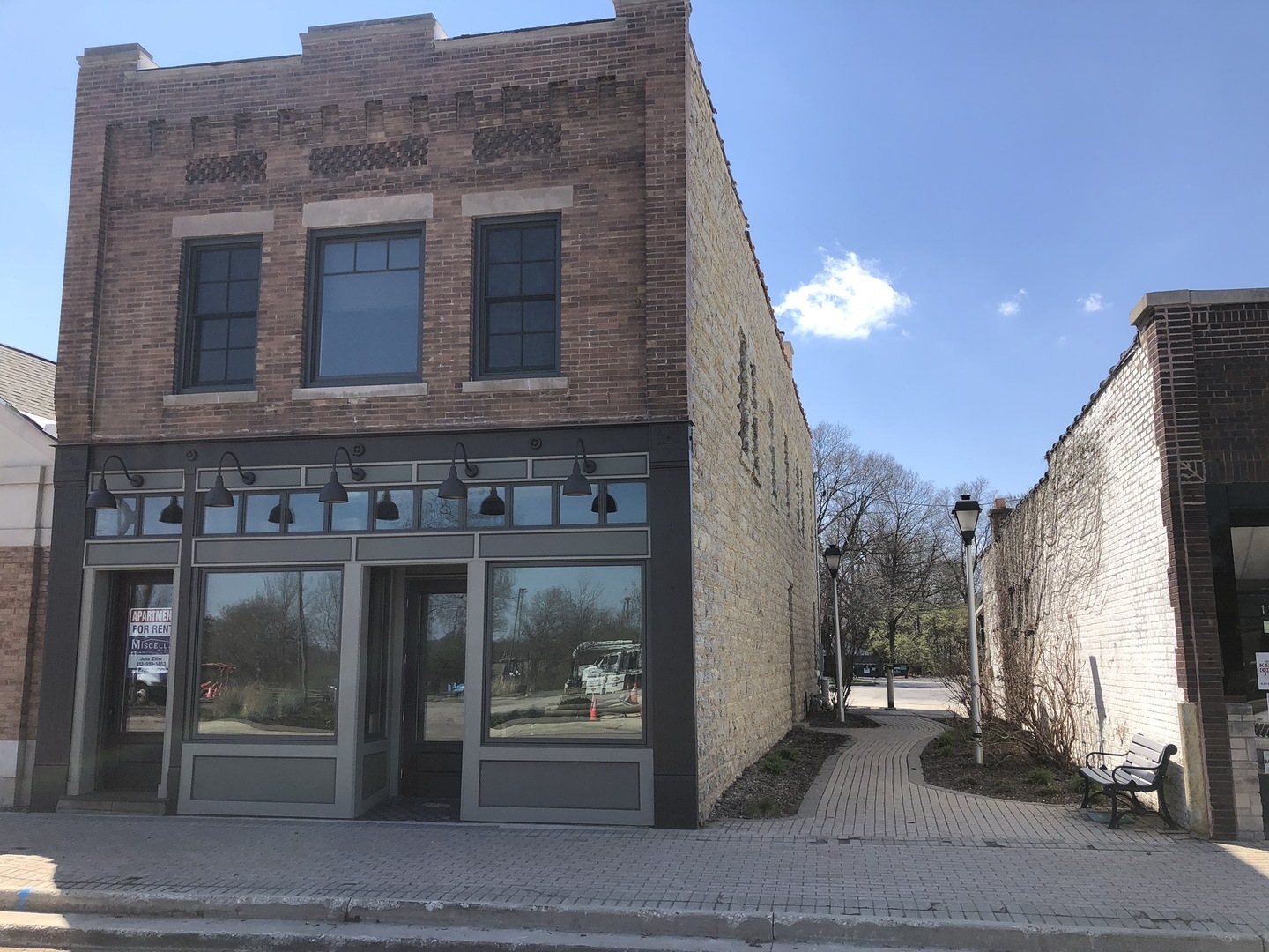 129 SOUTH BATAVIA AVENUE 2WEST, BATAVIA, IL 60510 Miscella Real Estate