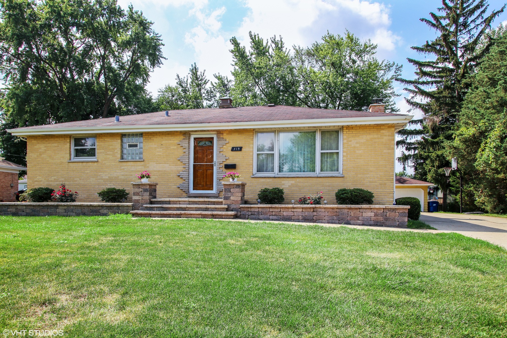 Roselle IL Homes for Sale Roselle Real Estate Bowers Realty Group