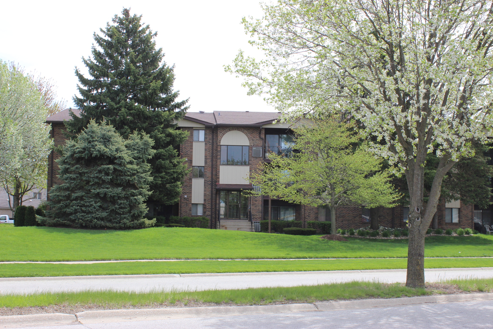 Crestwood IL Homes for Sale Crestwood Real Estate Bowers Realty Group Crestwood IL Homes for Sale Crestwood Real Estate Bowers Realty Group