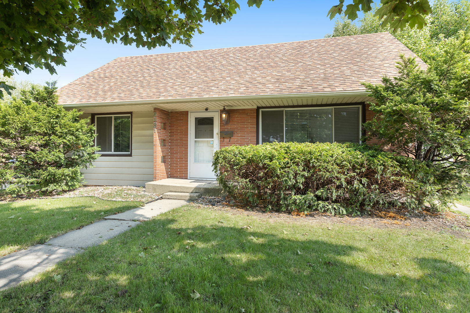 9431 S Troy , Evergreen Park, IL MLS 10862644 Berkshire Hathaway