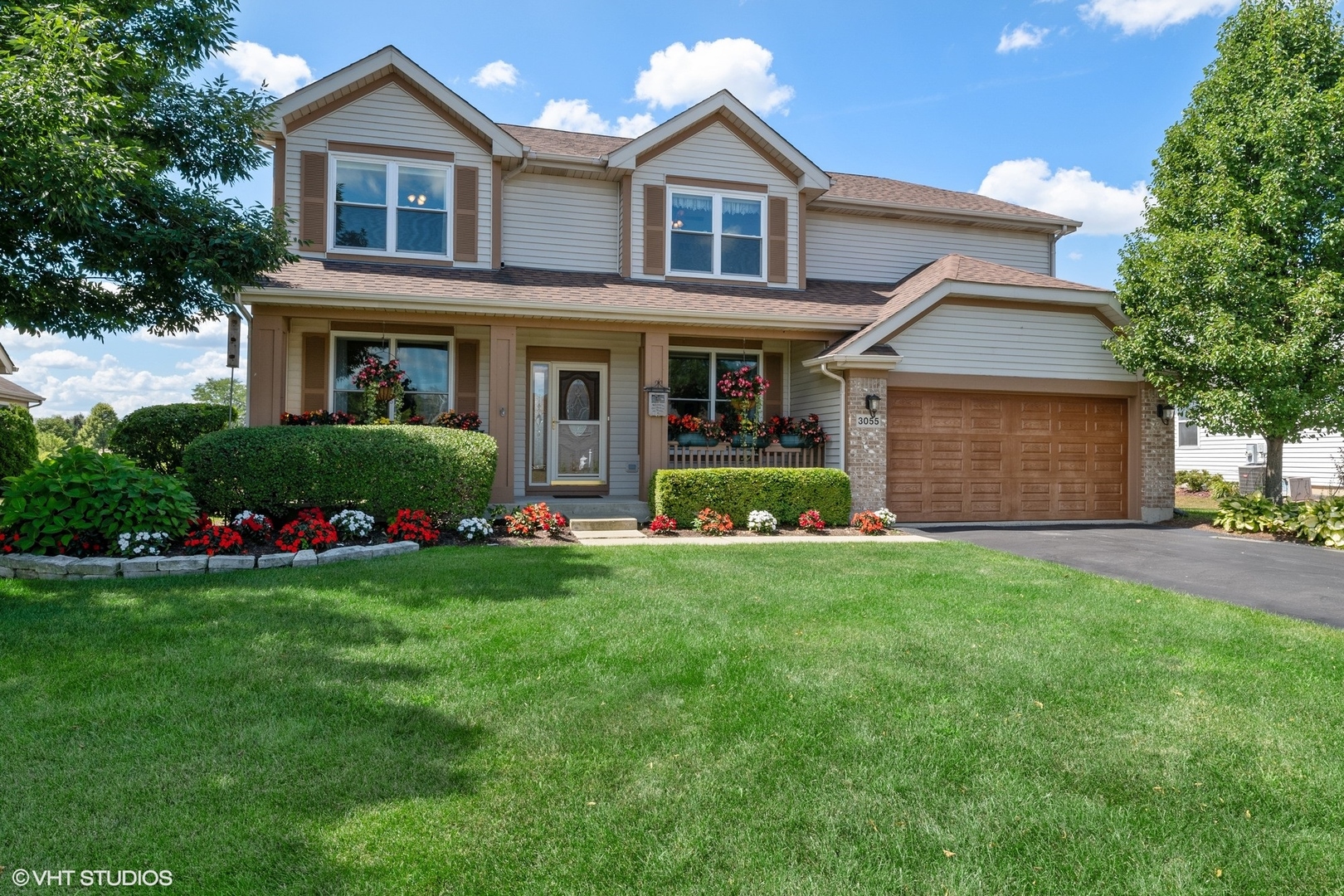 Lindenhurst IL Homes for Sale Lindenhurst Real Estate Bowers Realty