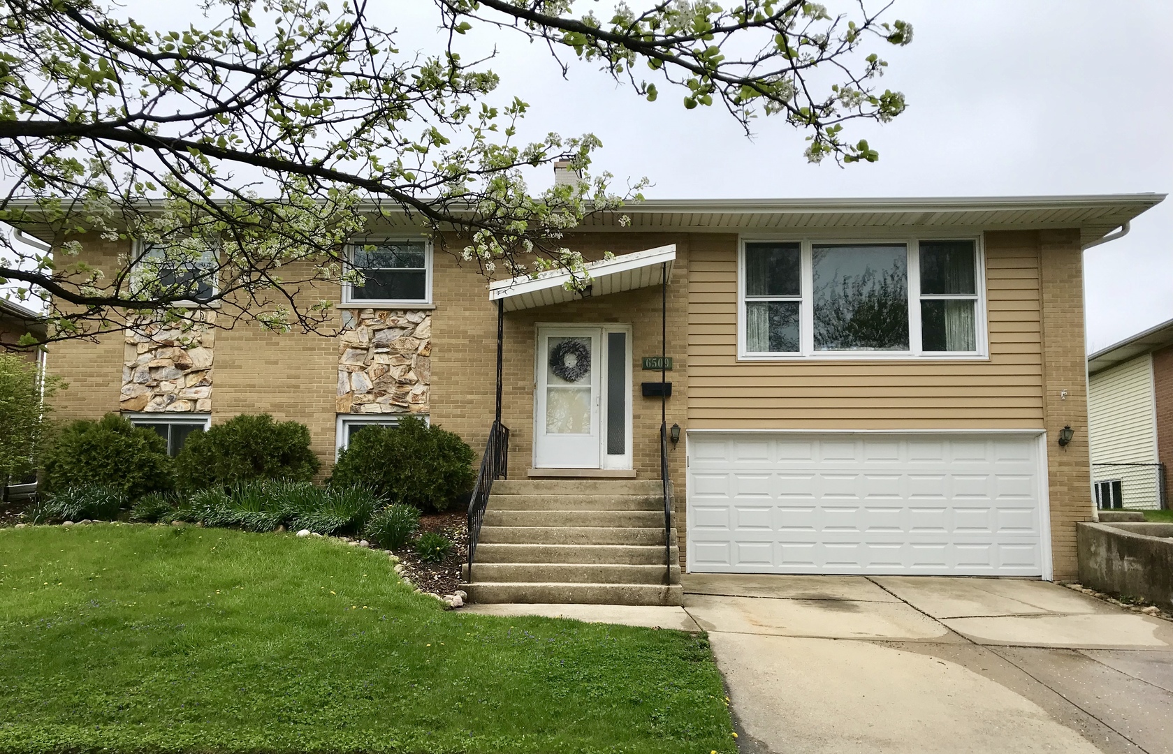 Oak Forest IL Homes for Sale Oak Forest Real Estate Bowers Realty Group