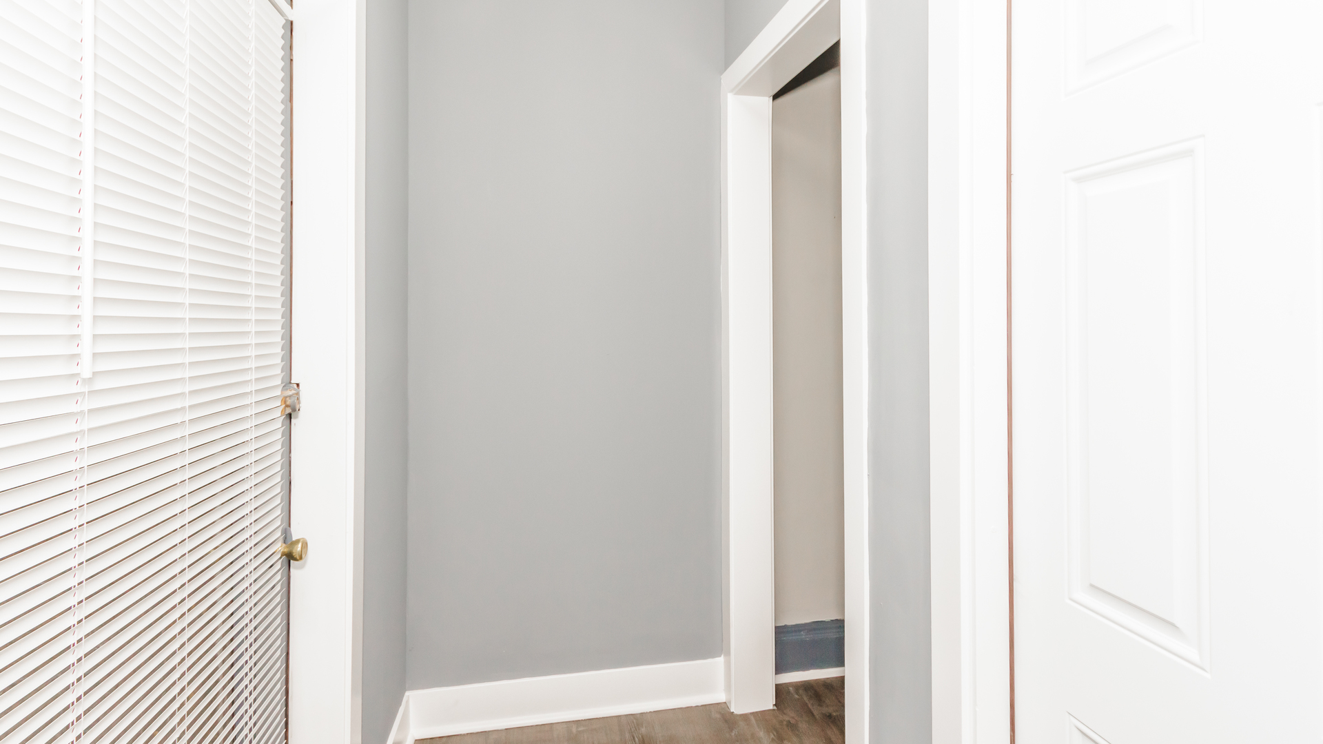 1019 N Ridgeway Ave, Chicago Reviews & Apartments for Rent