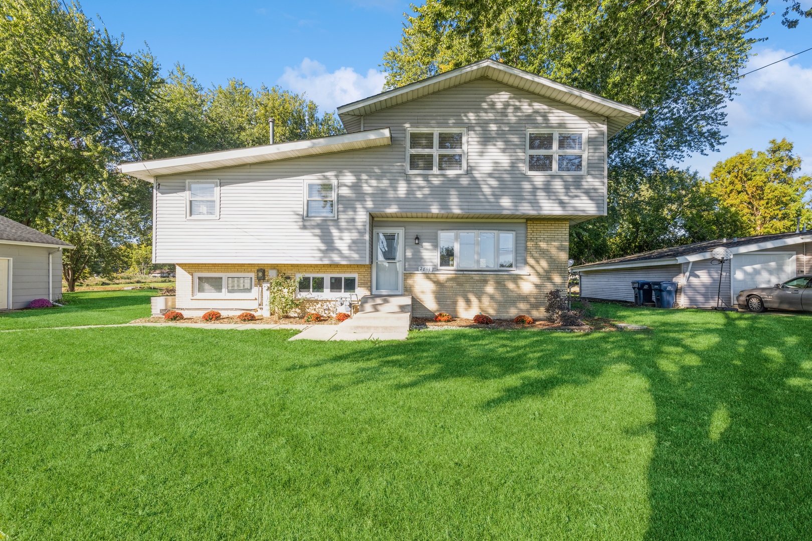 Holiday Hills IL Homes for Sale Holiday Hills Real Estate Bowers