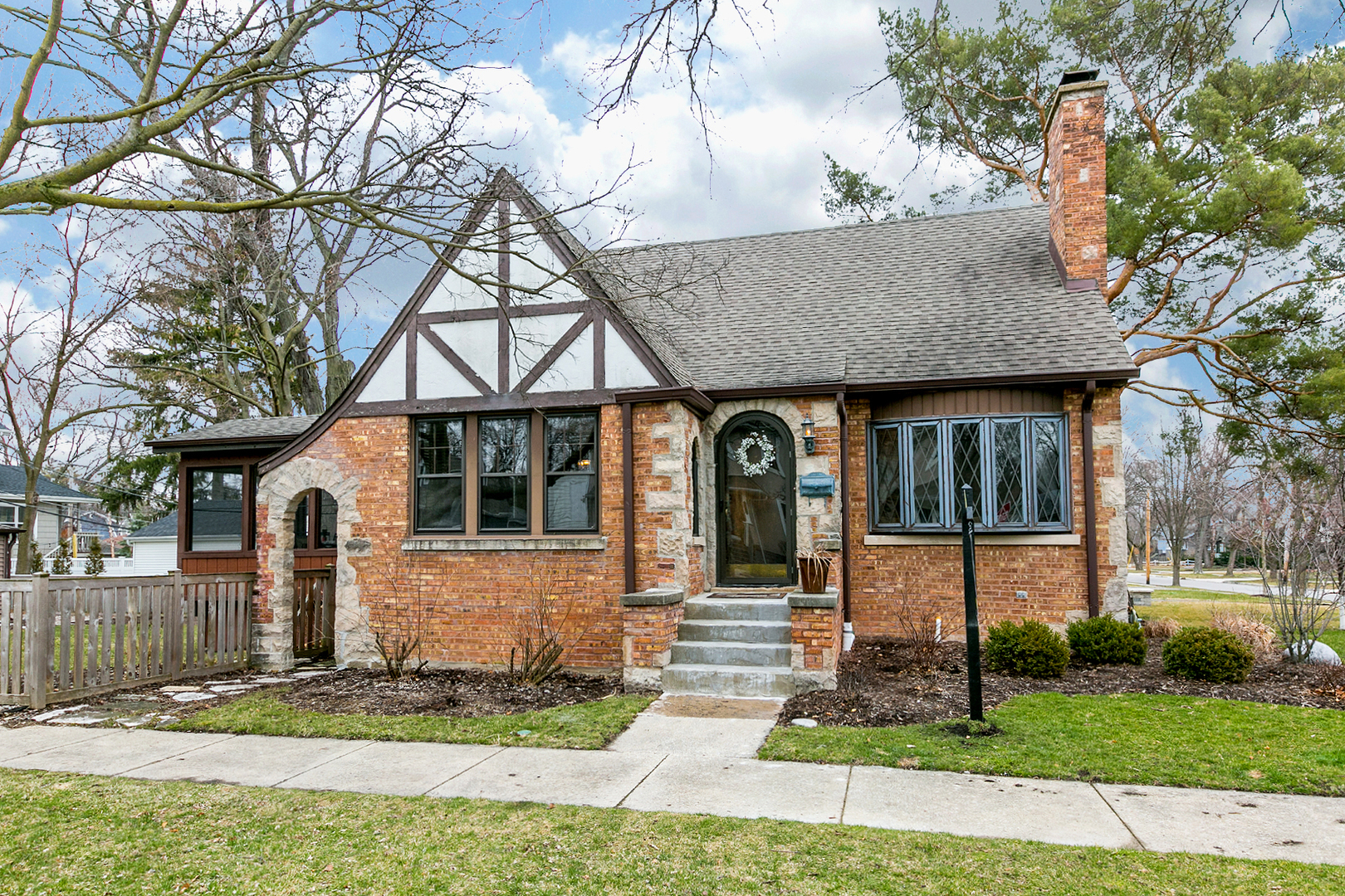 Downers Grove IL Homes for Sale Downers Grove Real Estate Bowers