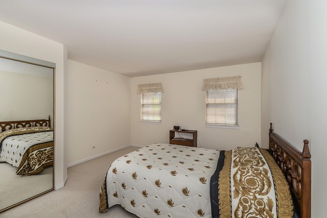 271 Woodstone Circle
