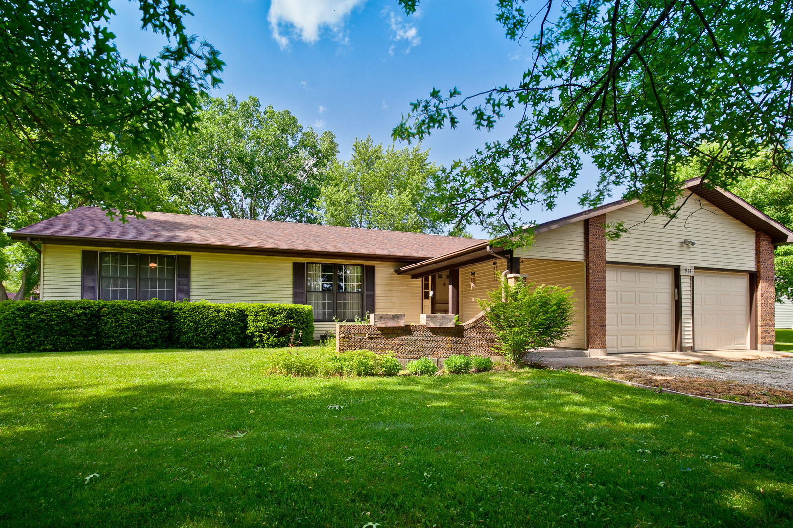 Johnsburg IL Homes for Sale Johnsburg Real Estate Bowers Realty Group