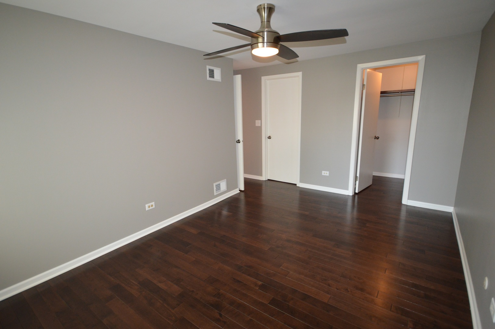 805 COVENTRY Place 805