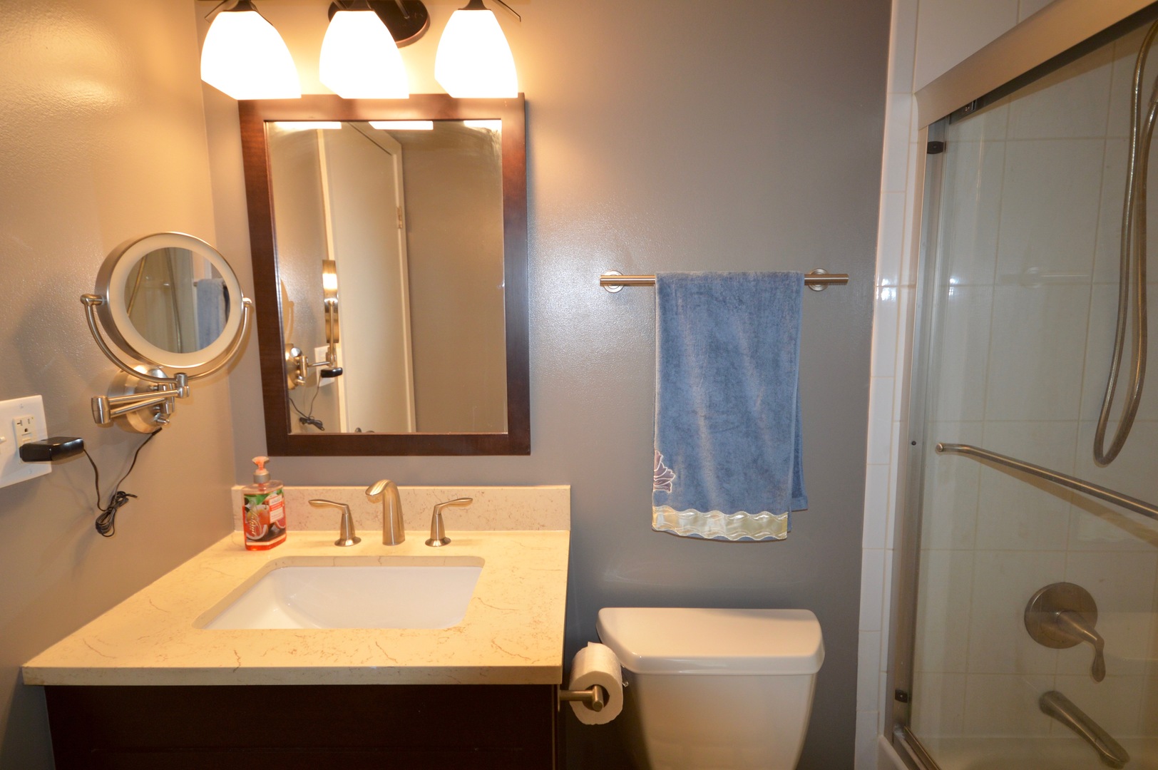 805 COVENTRY Place 805