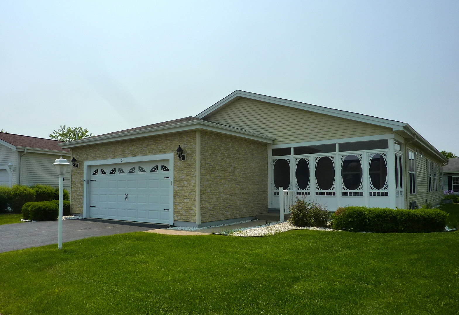 Saddlebrook Farms in Grayslake IL Homes for Sale Saddlebrook Farms in