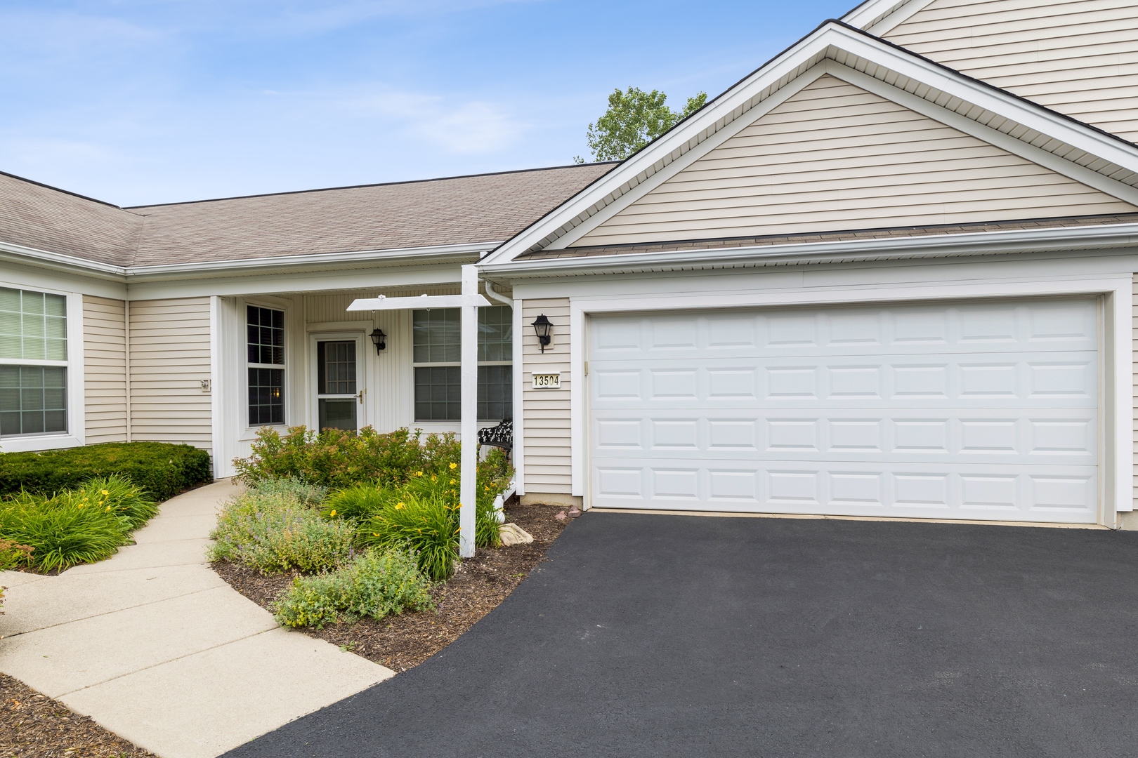 13504 Delaney Road, Huntley, IL 60142 (MLSID 11135676) Bowers Realty