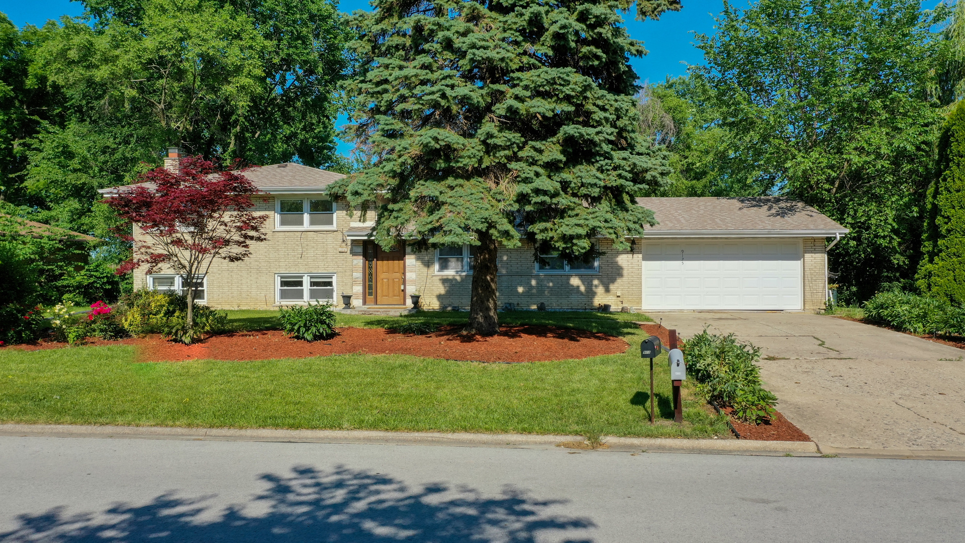 Hickory Hills IL Homes for Sale Hickory Hills Real Estate Bowers