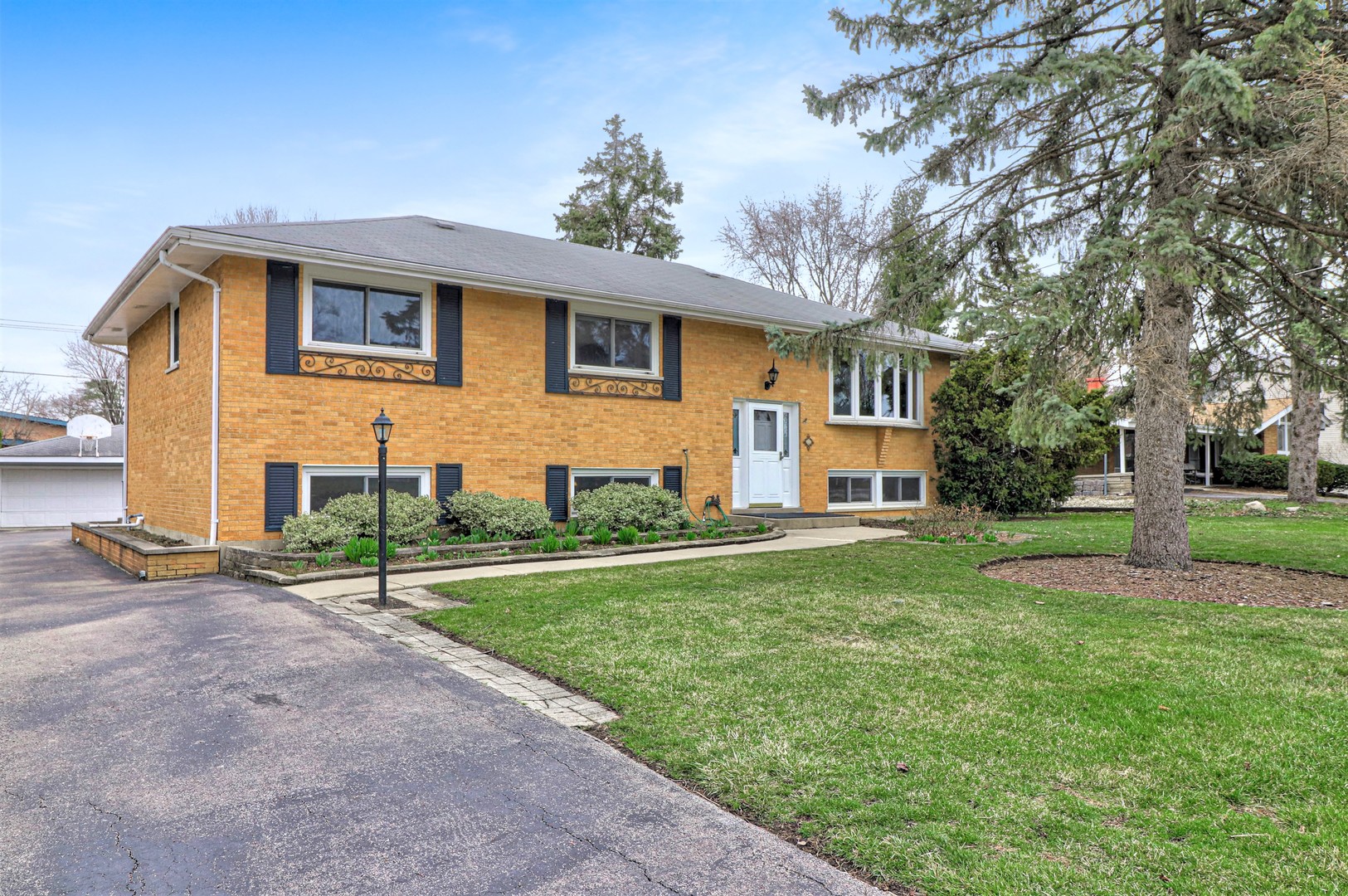 Roselle IL Homes for Sale Roselle Real Estate Bowers Realty Group