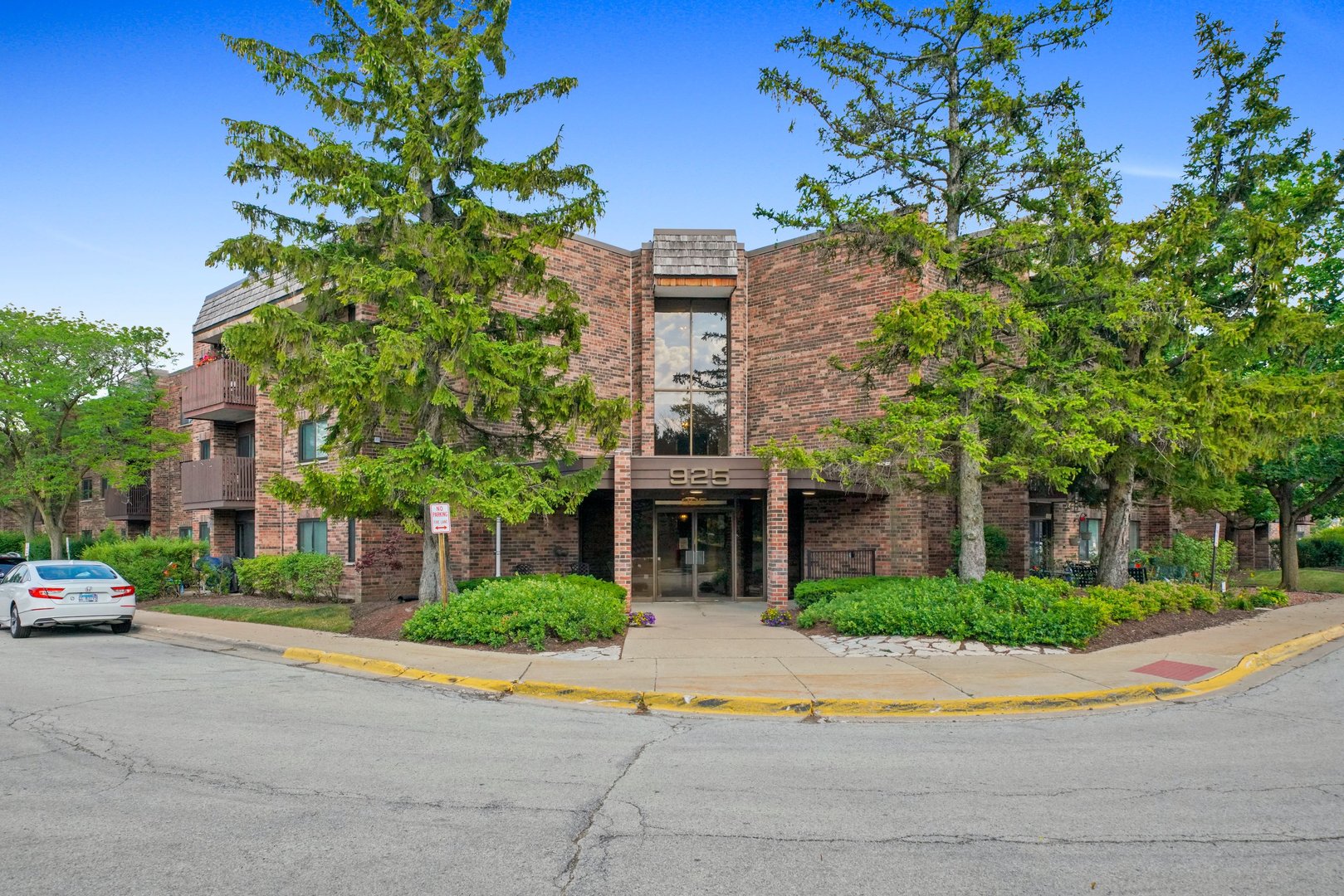 Pheasant Creek in Northbrook IL Homes for Sale Pheasant Creek in