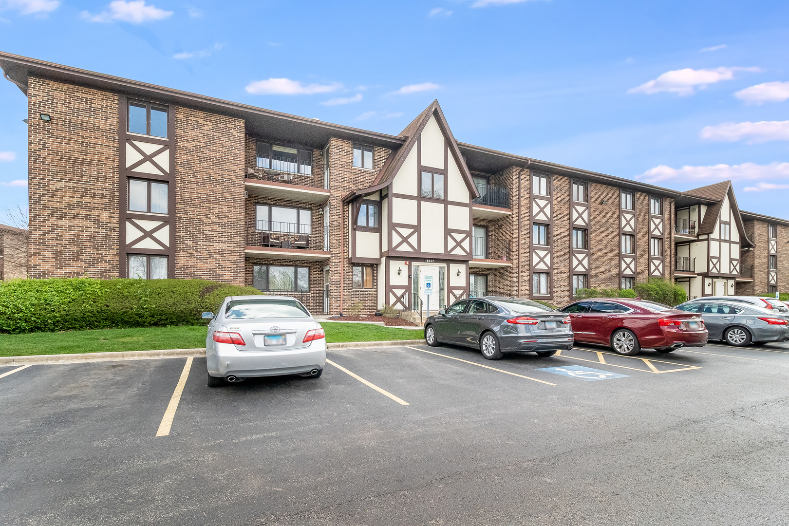 Chicago Ridge IL Homes for Sale Chicago Ridge Real Estate Bowers