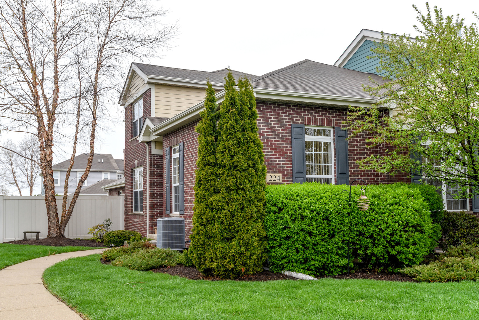 West Point Gardens in Elgin IL Homes for Sale West Point Gardens in