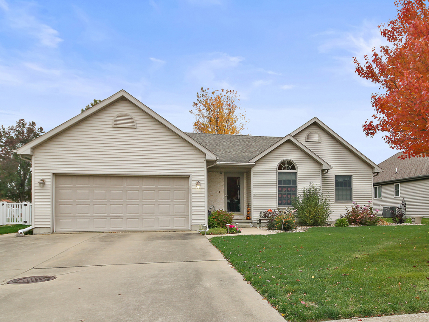 1183 , Bourbonnais, IL MLS 10918695 Berkshire Hathaway