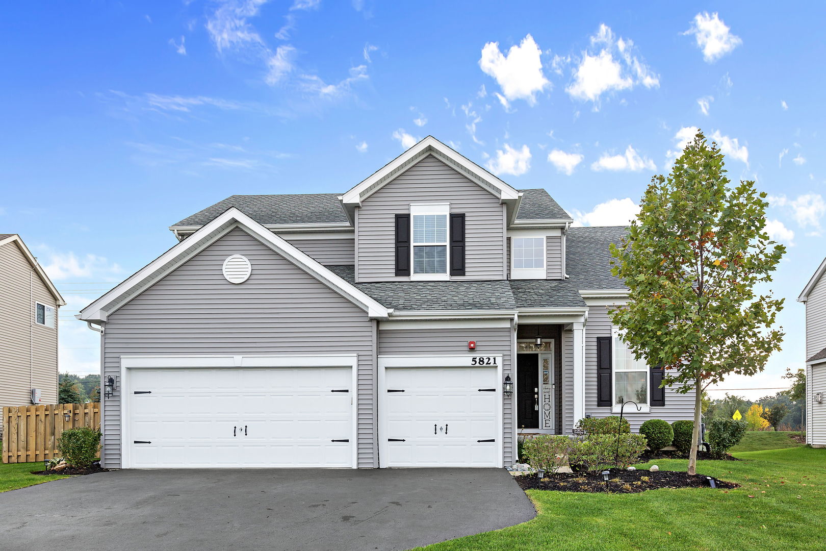 Amber Meadows in Hoffman Estates IL Homes for Sale Amber Meadows in