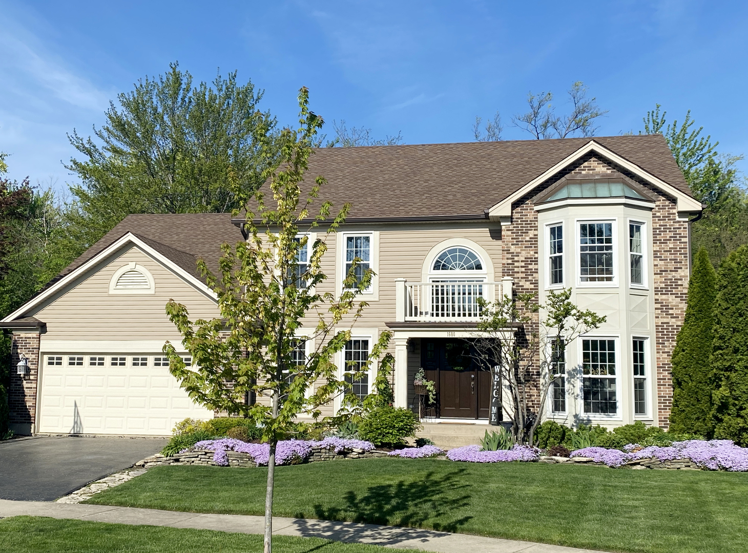 Abbey Woods in Lombard IL Homes for Sale Abbey Woods in Lombard Real