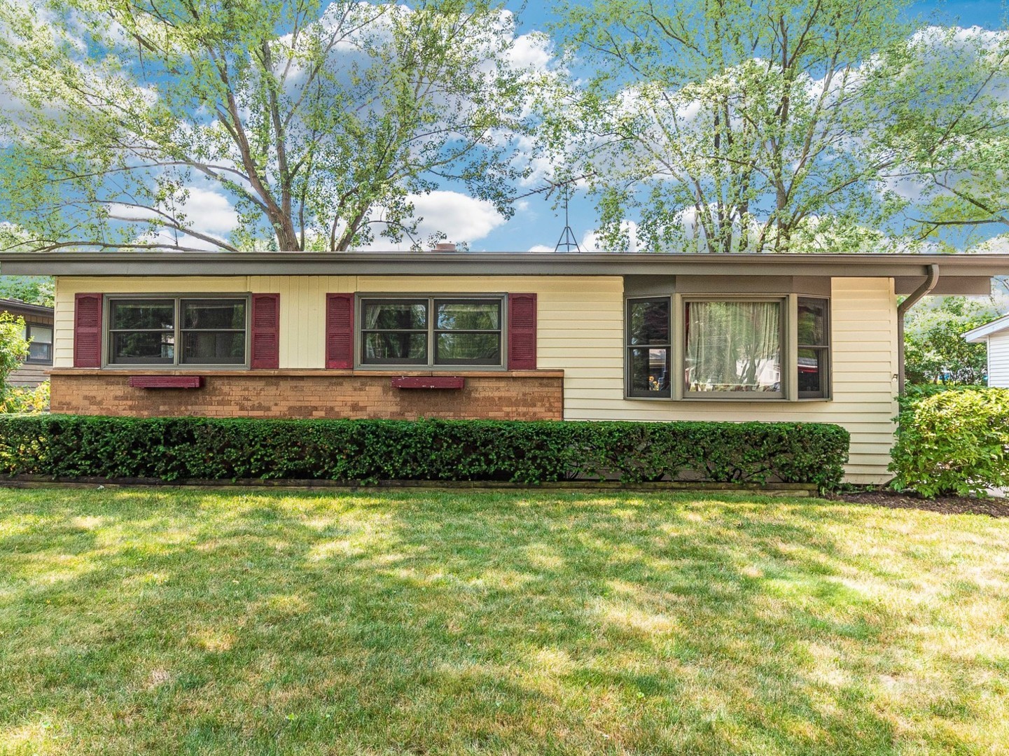 homes for sale near elsah il