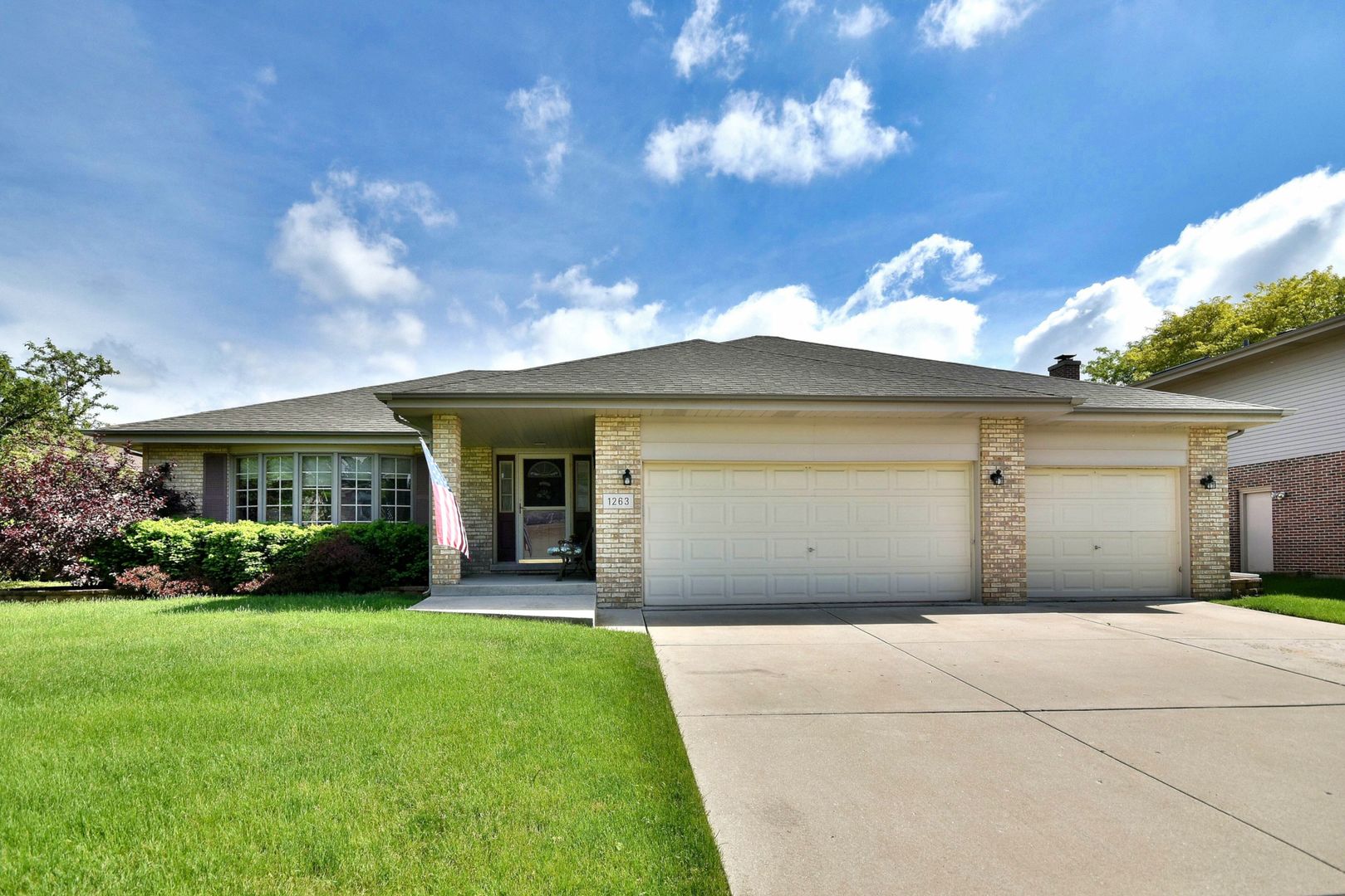 Woodridge IL Homes for Sale Woodridge Real Estate Bowers Realty Group