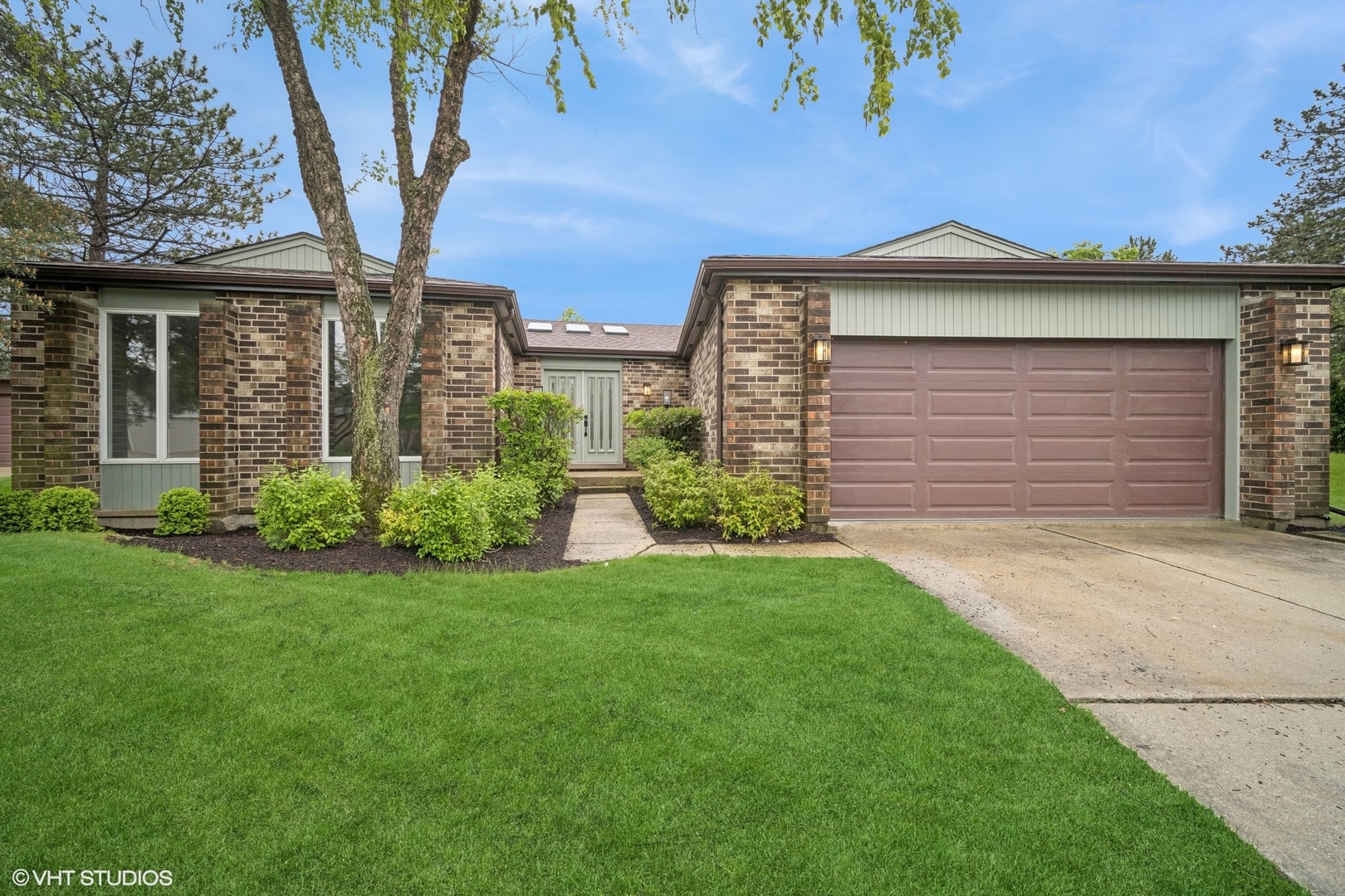 Villas North in Northbrook IL Homes for Sale Villas North in