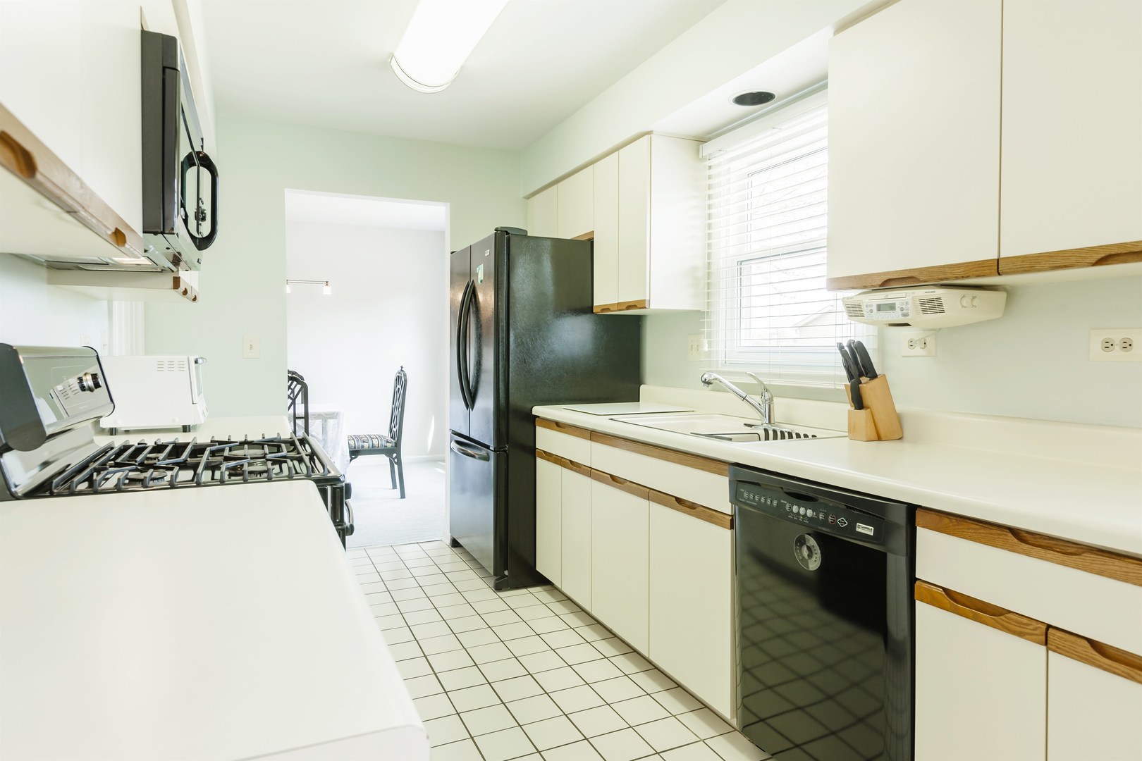 813 PRAIRIE Lane