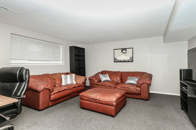 337 RUGBY Place