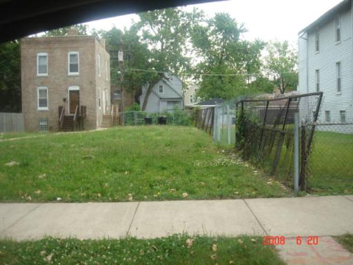 Photo of 7439 KIMBARK Chicago IL 60619