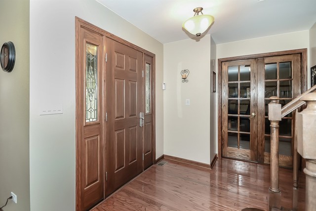 1110 E Valley Lane