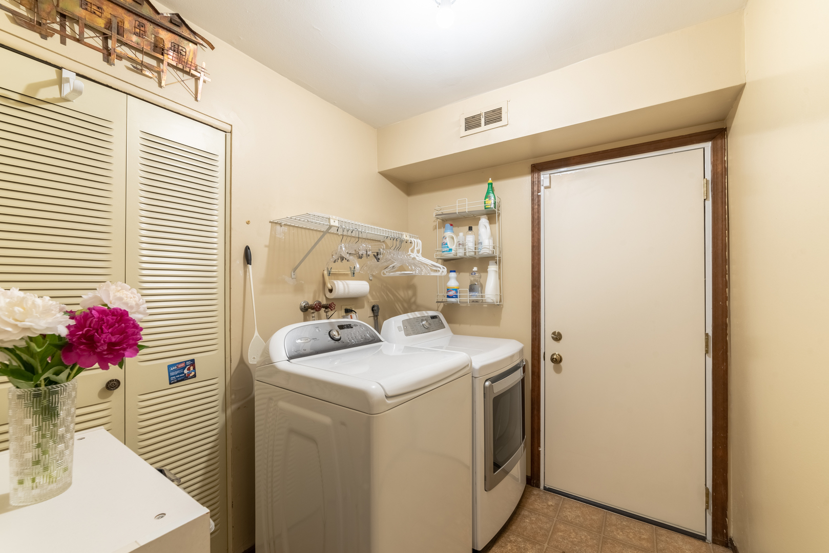 1105 Alden Lane
