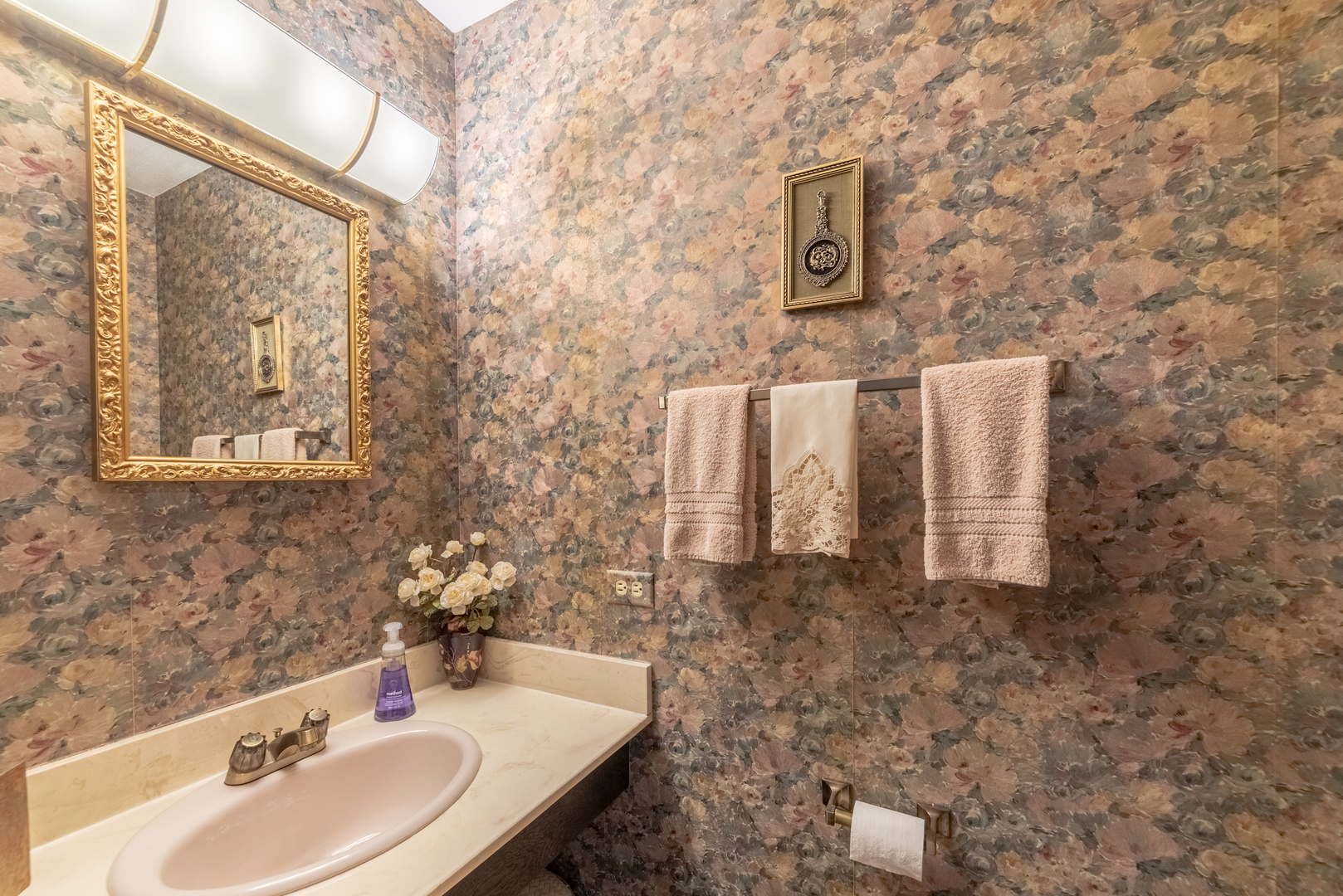 1105 Alden Lane