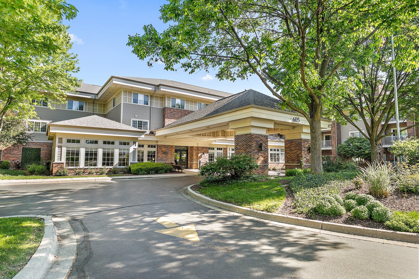 Village Green Of East Dundee in East Dundee IL Homes for Sale Village