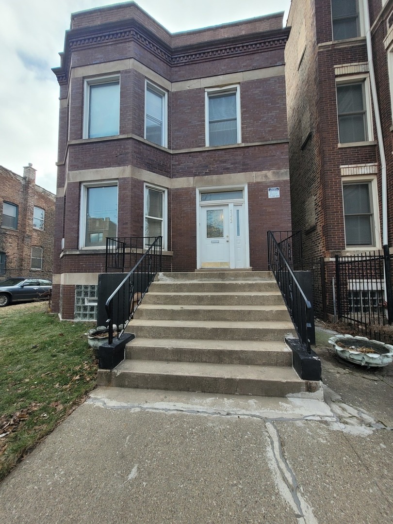 4 Apartment in South Shore