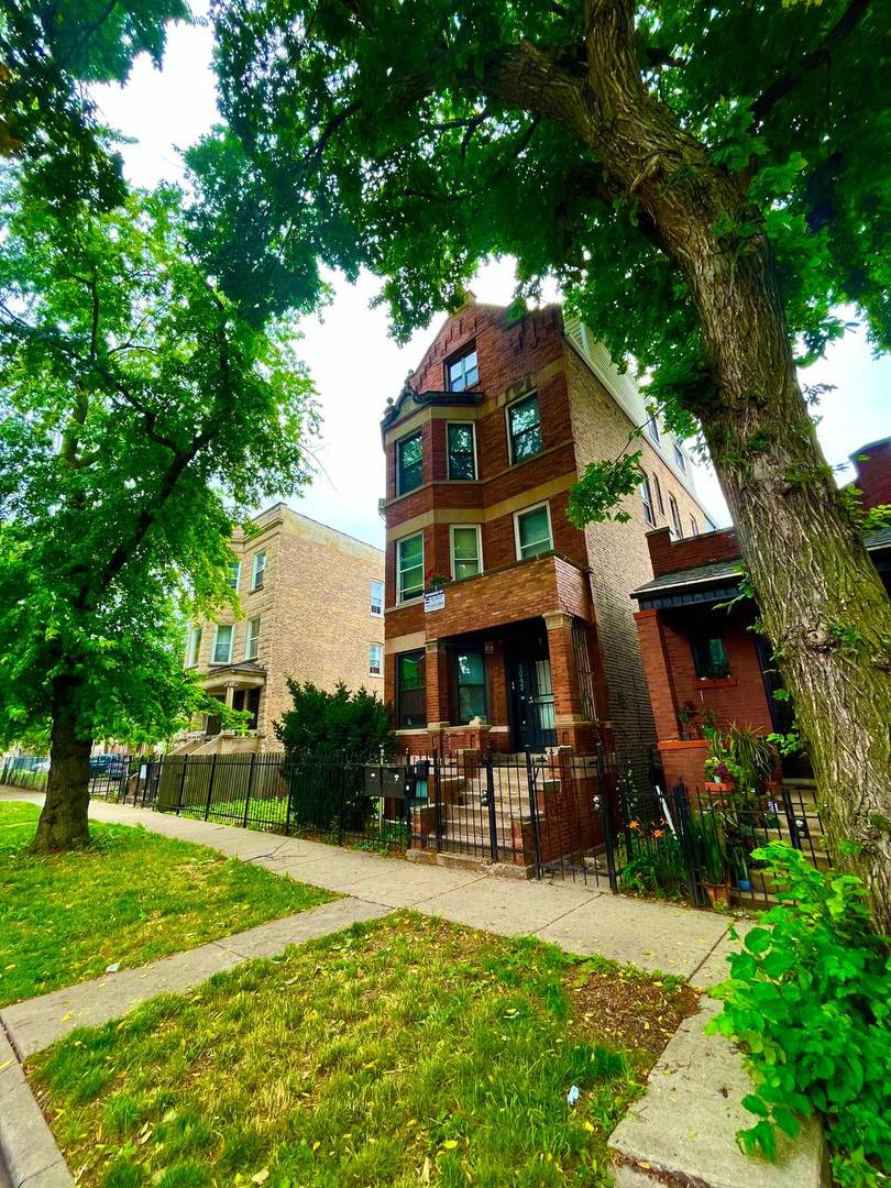 Studio Apartment in South Lawndale