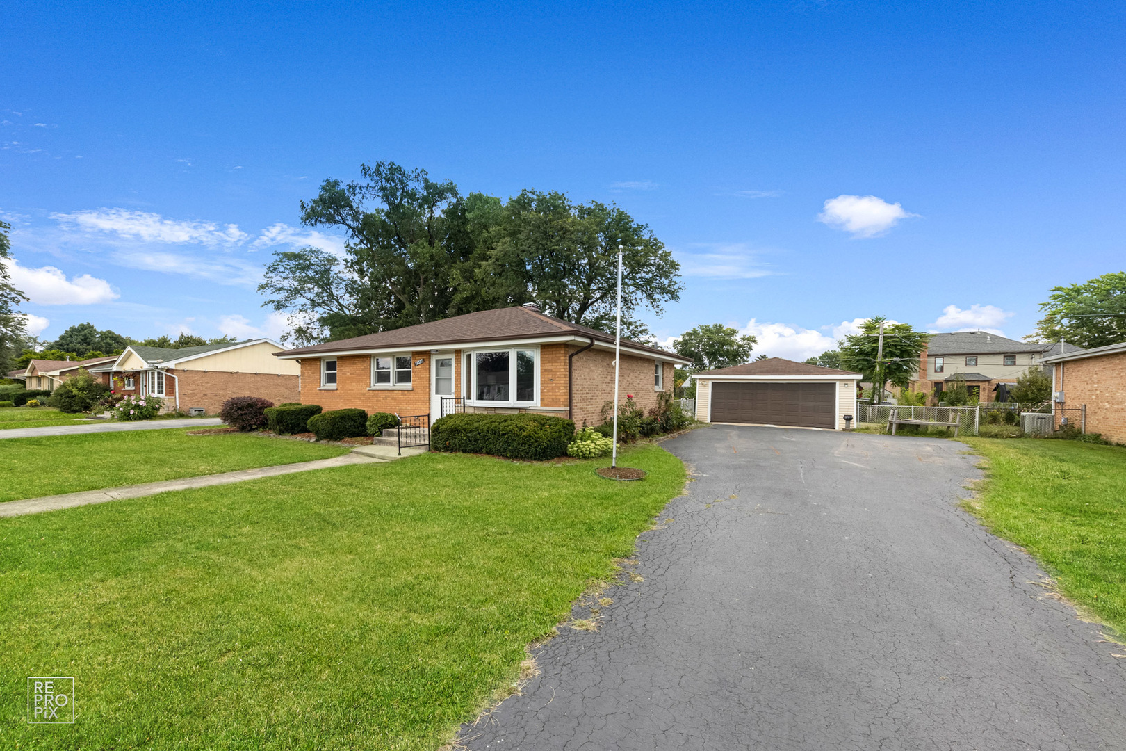 Palos Hills IL Homes for Sale Palos Hills Real Estate Bowers Realty