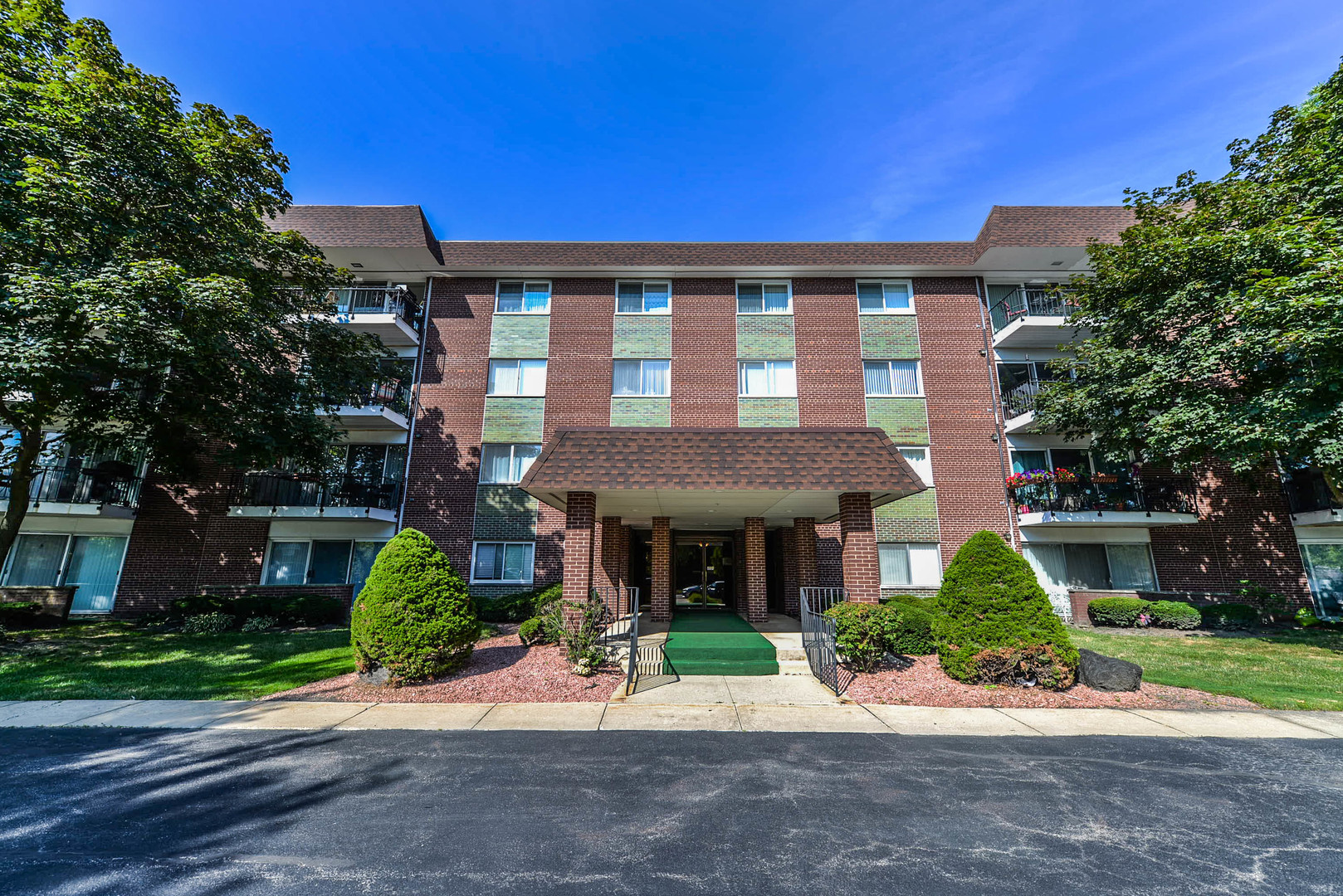 Green Acres in Arlington Heights IL Homes for Sale Green Acres in