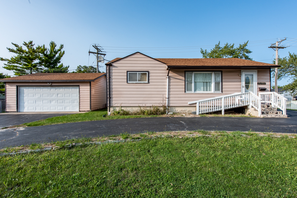 Waukegan IL Homes for Sale Waukegan Real Estate Bowers Realty Group