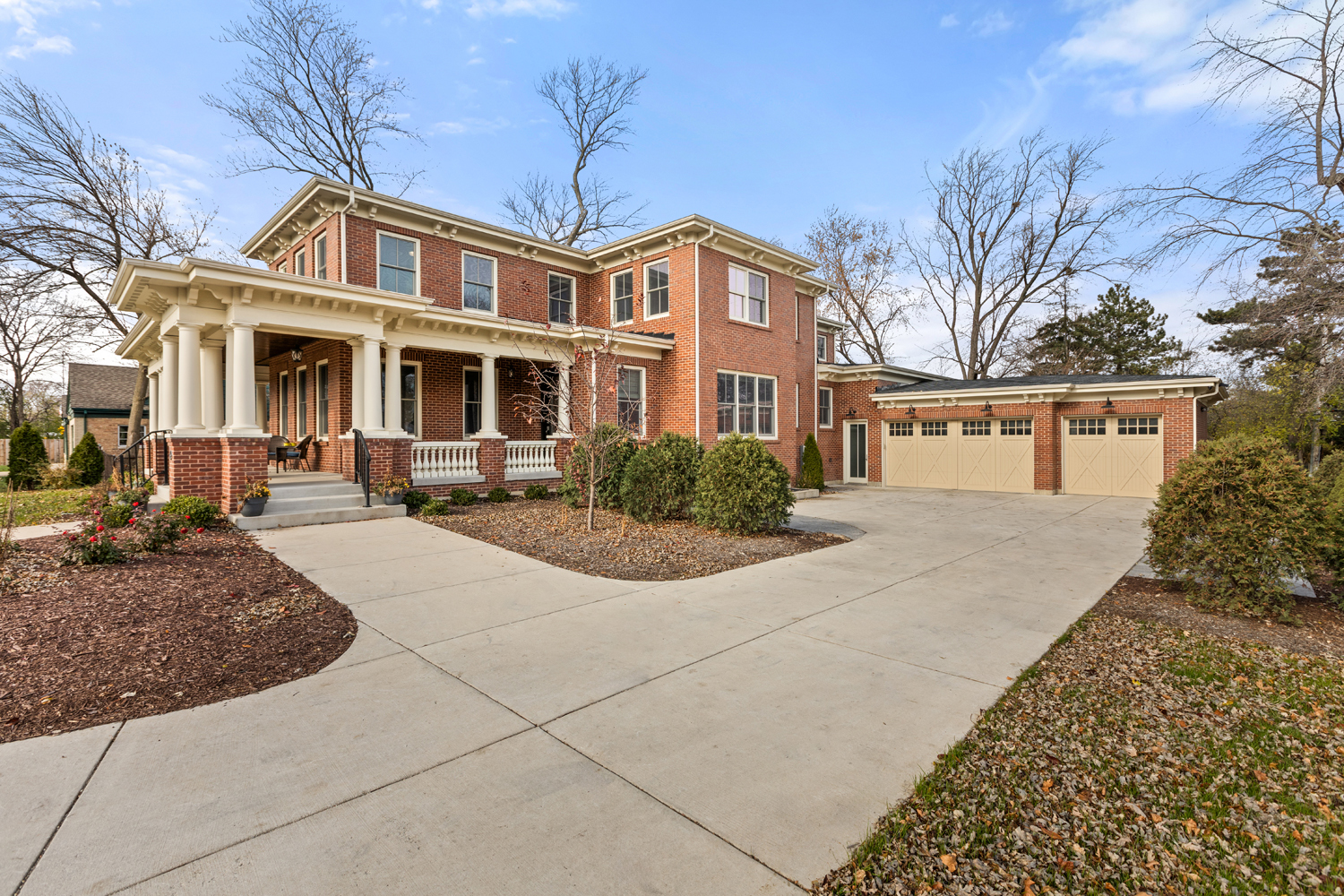 5 House in Arlington Heights