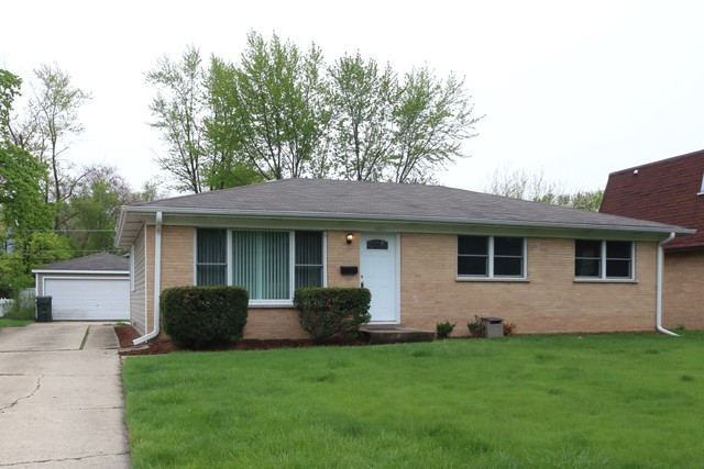Photo of 1411 WILLOW MOUNT PROSPECT  60056