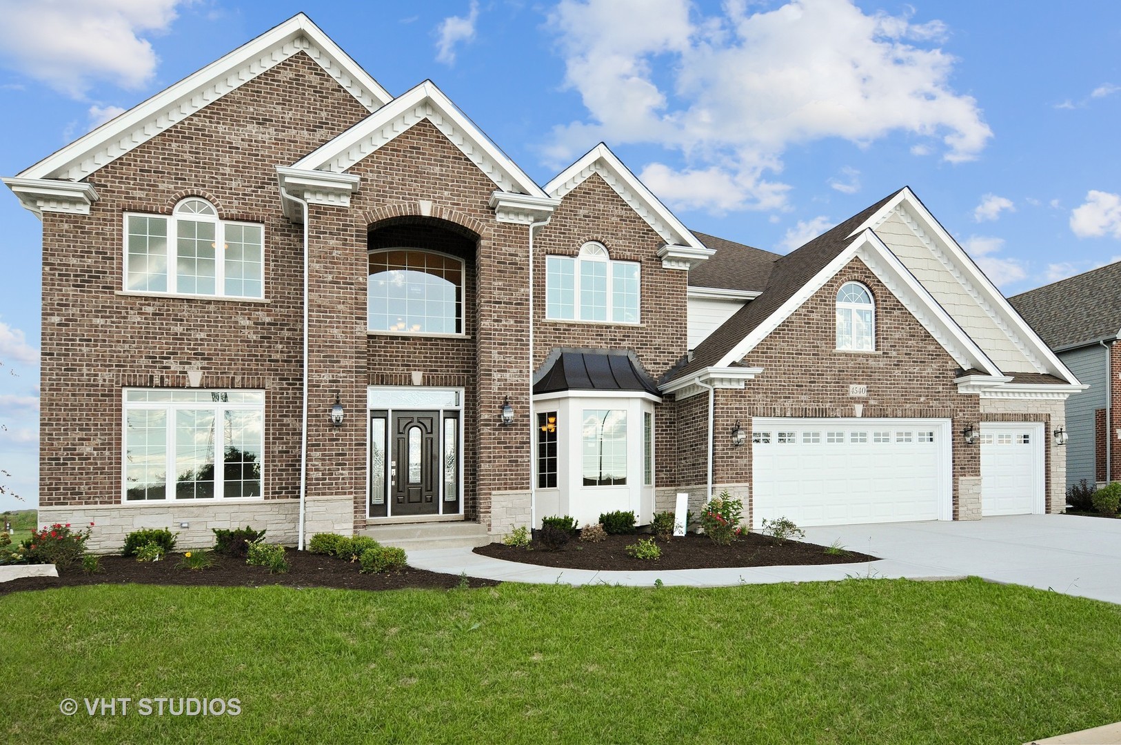 Ashwood Park in Naperville IL Homes for Sale Ashwood Park in