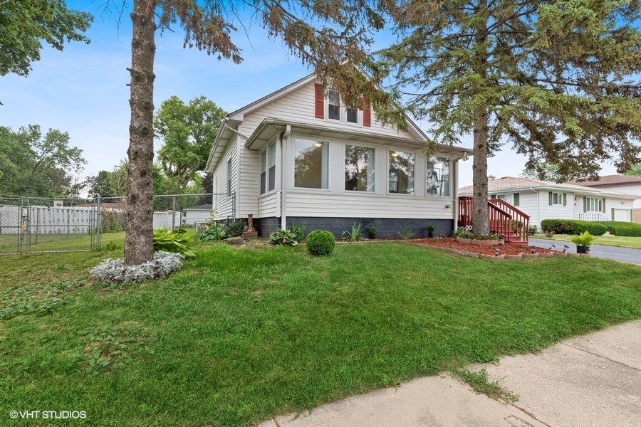 Waukegan IL Homes for Sale Waukegan Real Estate Bowers Realty Group