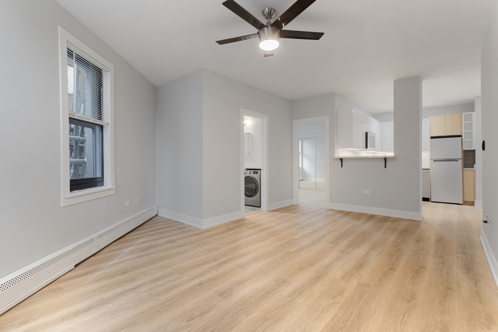 1625 W Howard St, Chicago | Reviews & Apartments for Rent