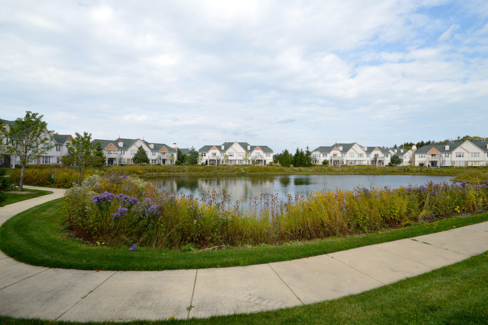 328 Bay Tree Circle