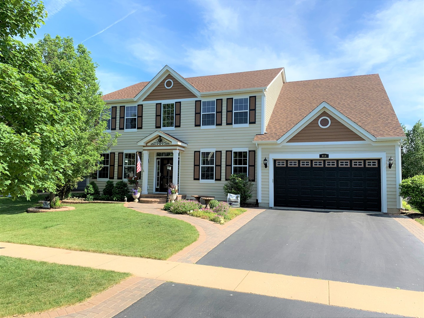 Churchill Club in Oswego IL Homes for Sale Churchill Club in Oswego