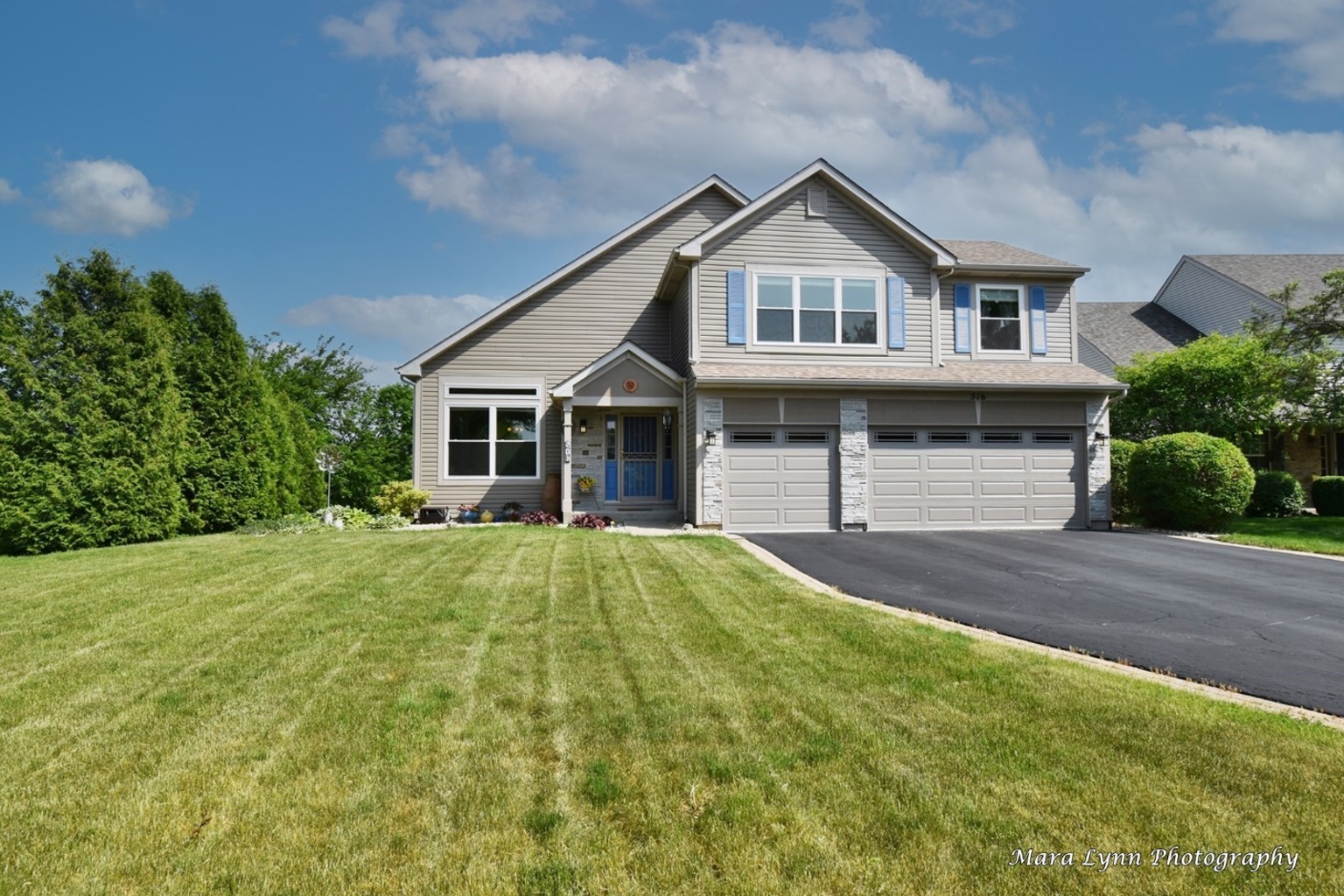 Ponds At Mill Race Creek in Oswego IL Homes for Sale Ponds At Mill Race Creek in Oswego Real