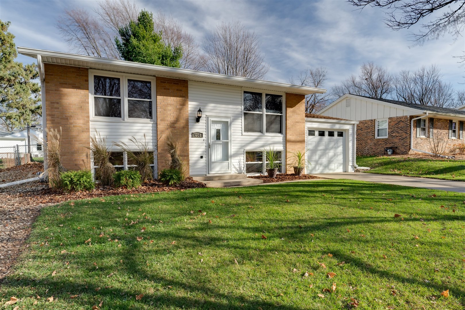 Bloomington IL Homes for Sale Bloomington Real Estate Bowers Realty