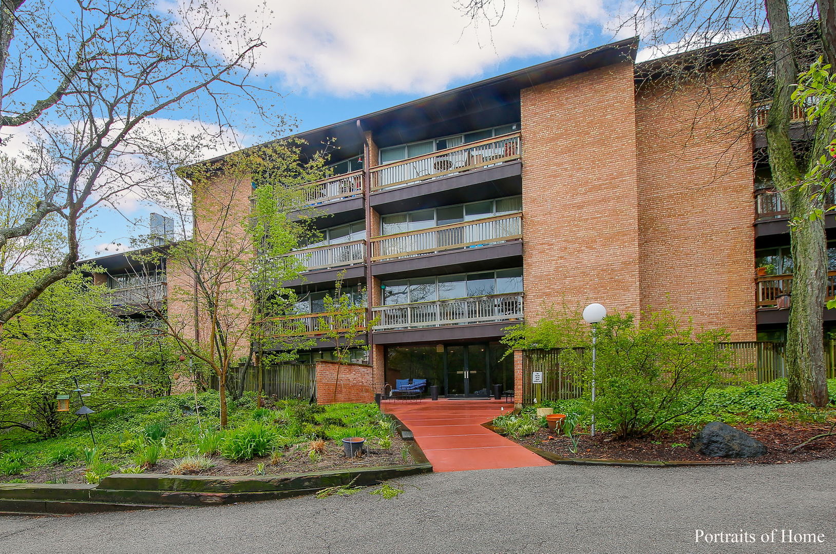 Four Lakes in Lisle IL Homes for Sale Four Lakes in Lisle Real Estate