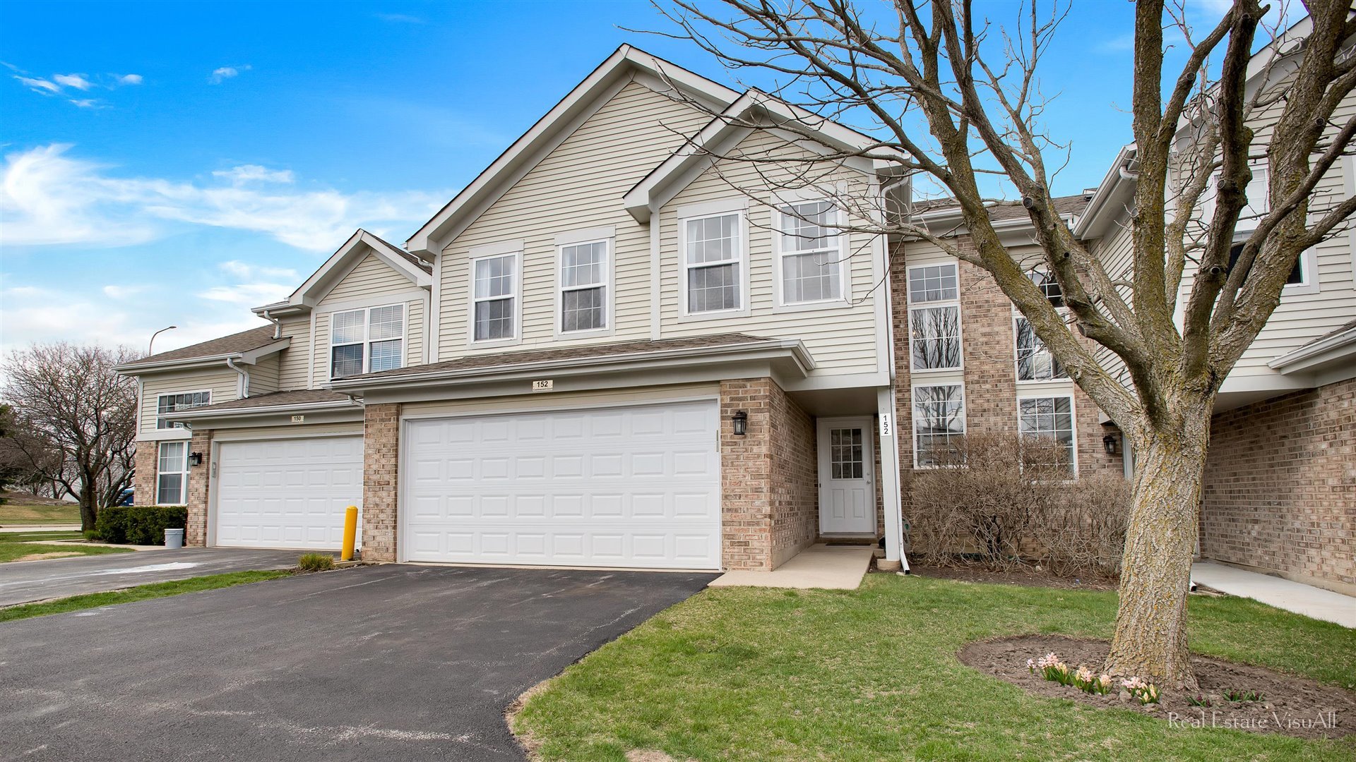 Pembroke Estates in Roselle IL Homes for Sale Pembroke Estates in