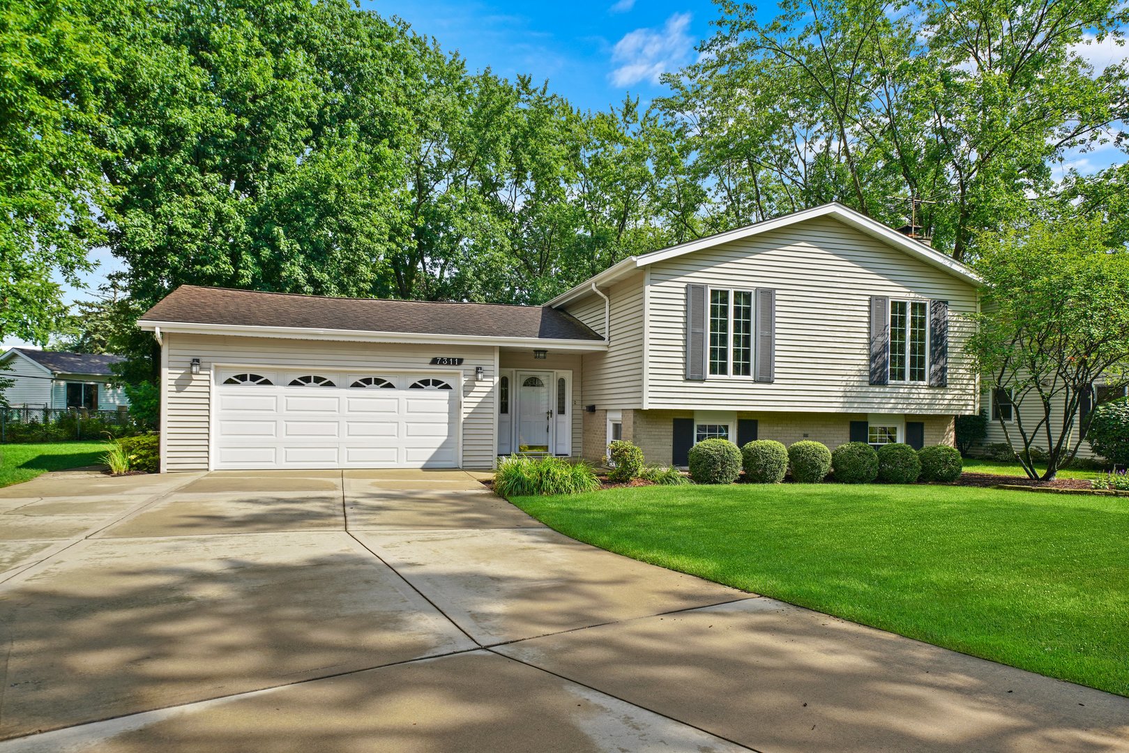Darien IL Homes for Sale Darien Real Estate Bowers Realty Group